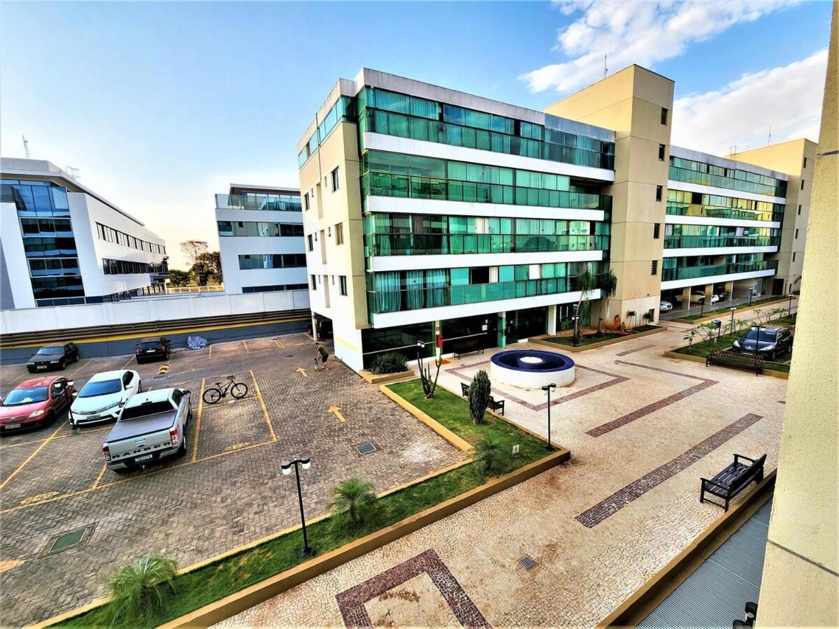 Bloco E, apartamento 20 · Parque Norte amplo, aconchegante