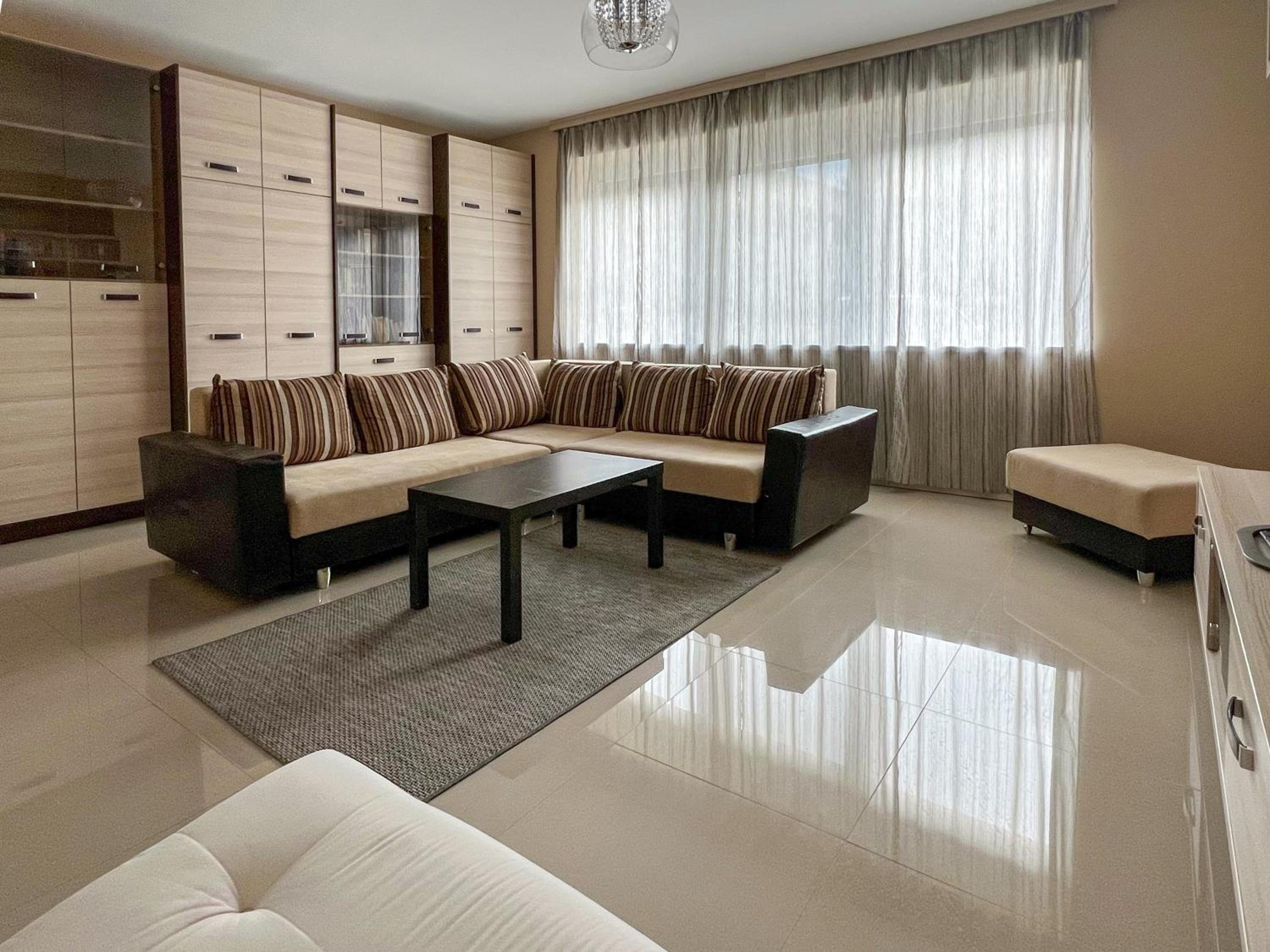 Antares Apartman