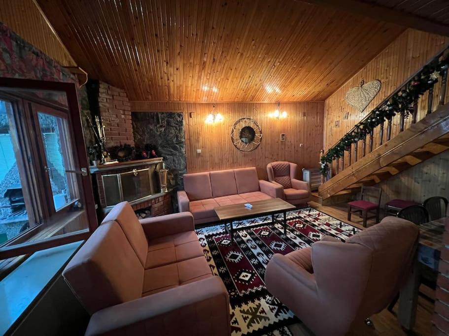 Chalet Hilltop Kodra e Diellit Popovo Sapka view 3