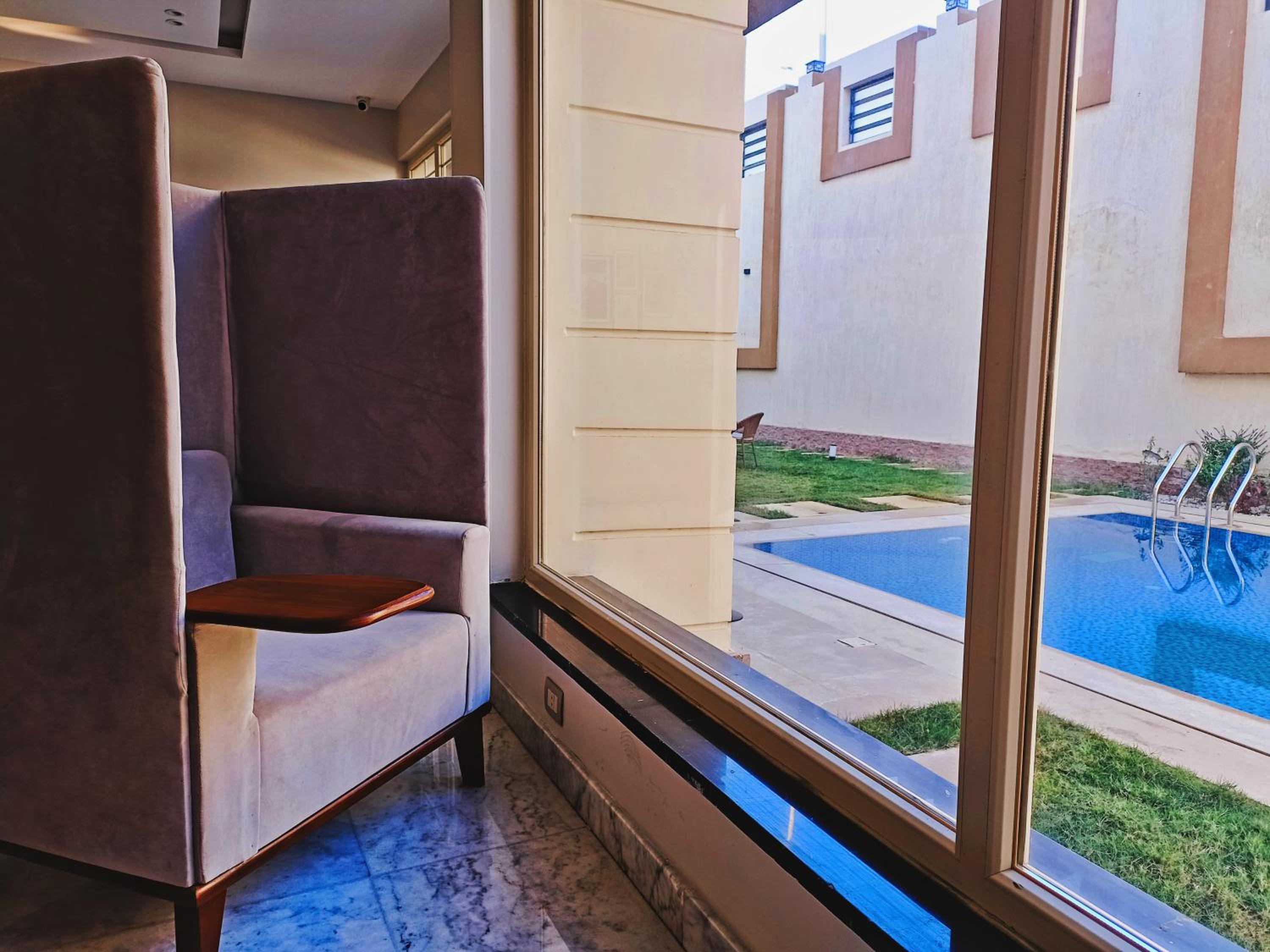 Aurora sky view suite