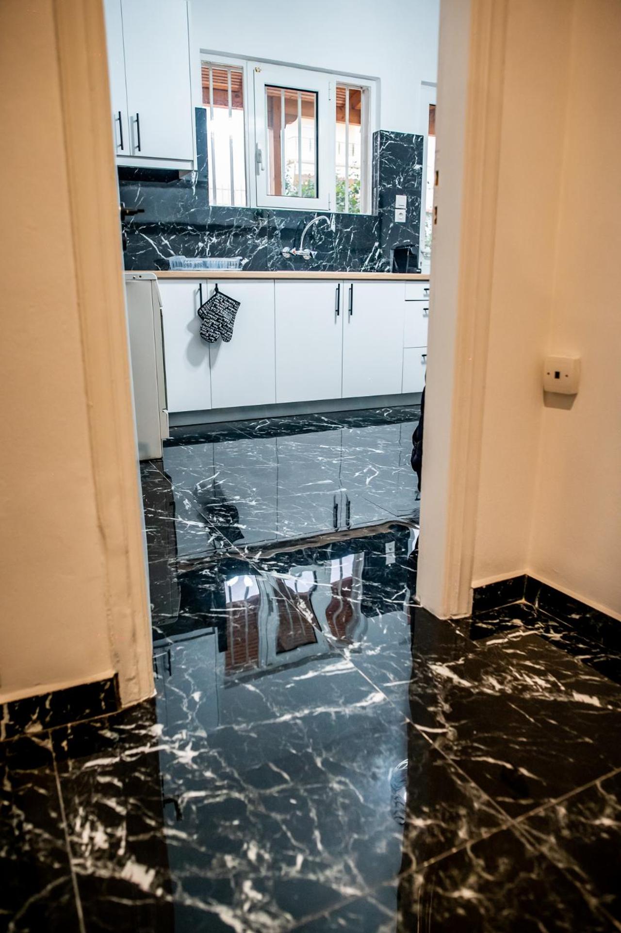 GM apartment experience