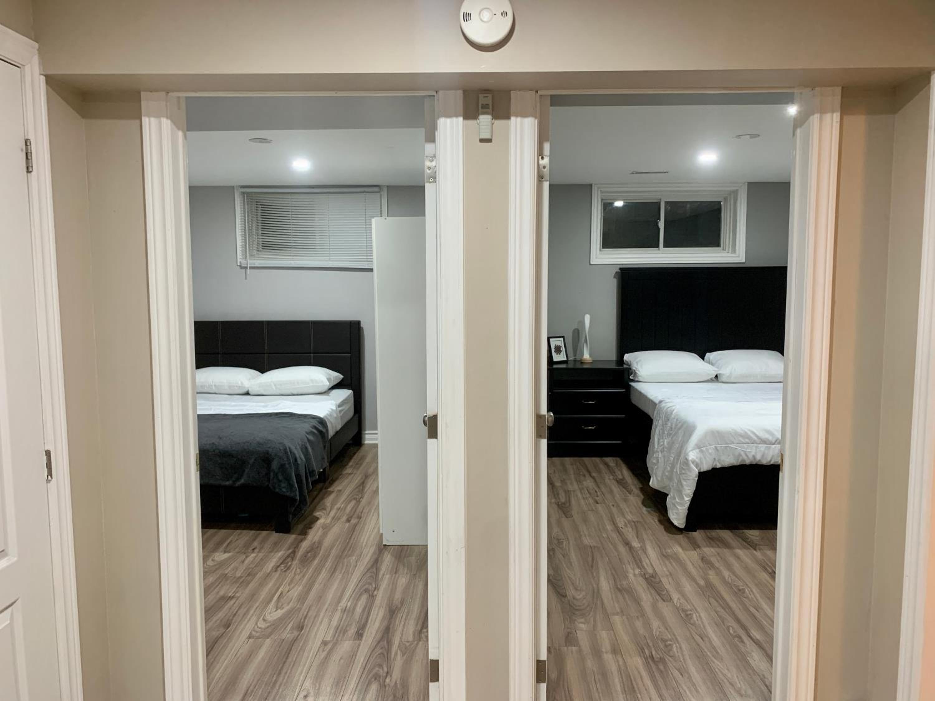Guelph Vacations - 2 bedroom basement with private side entrance - Property Image 2