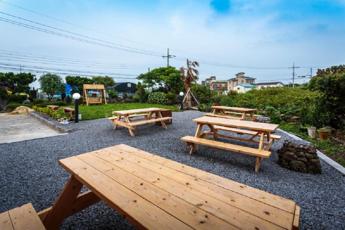 Jeju Wayo Pension