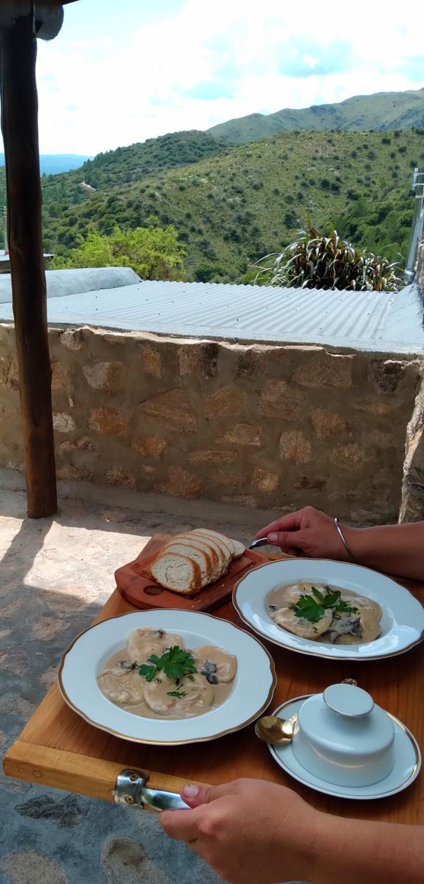 Establecimiento La Soleada suites de campo