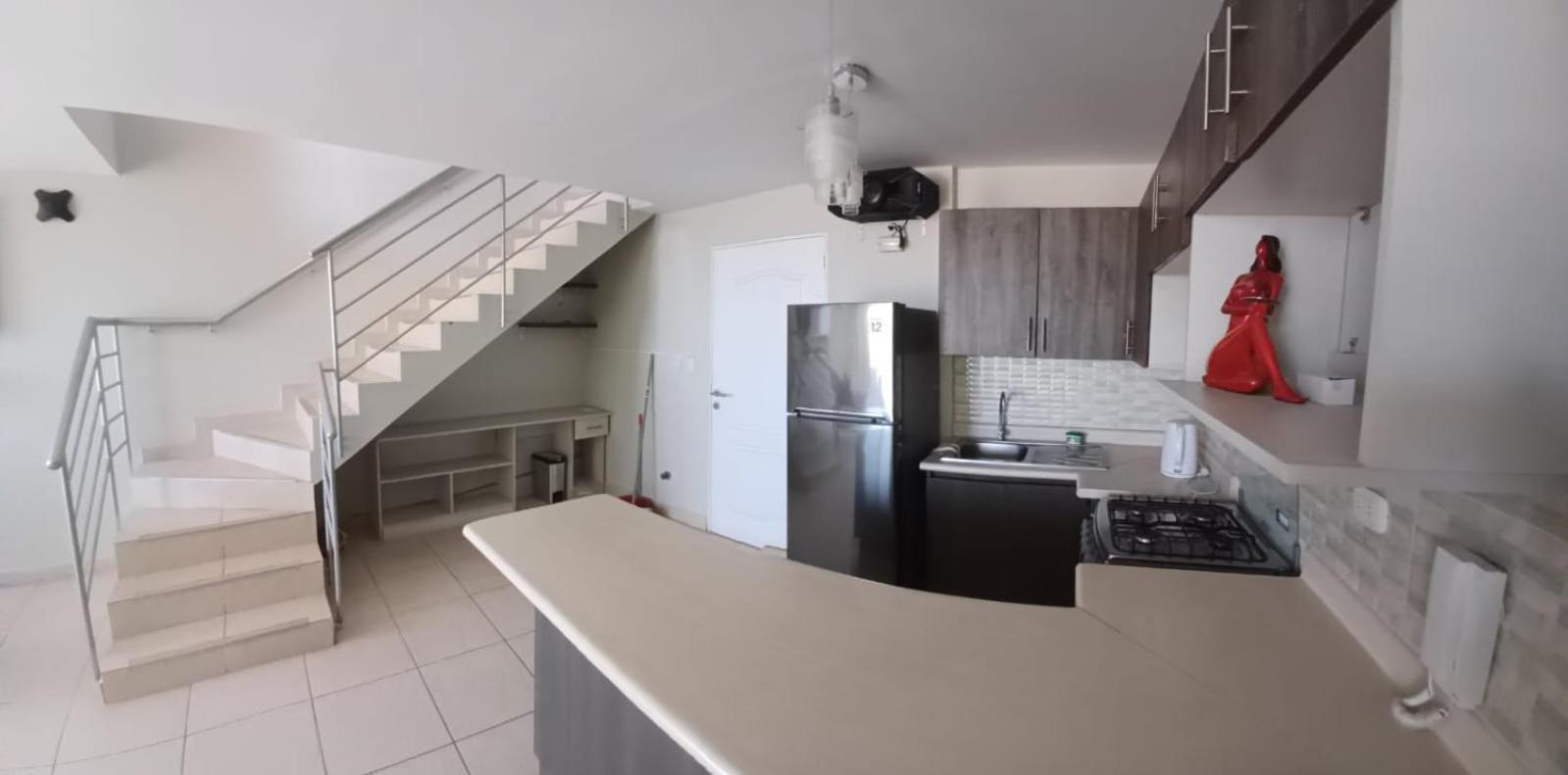 Apartamento duplex, con terraza y vista de Chiclayo