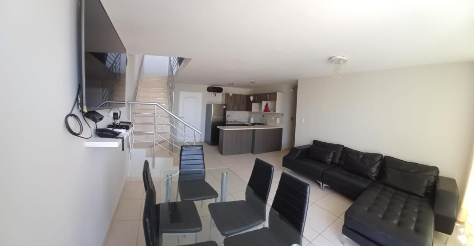 Apartamento duplex, con terraza y vista de Chiclayo