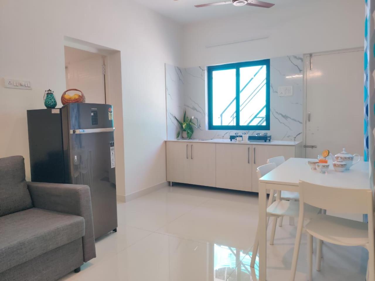 Sunshine 1BHK Penthouse @Virugambakkam