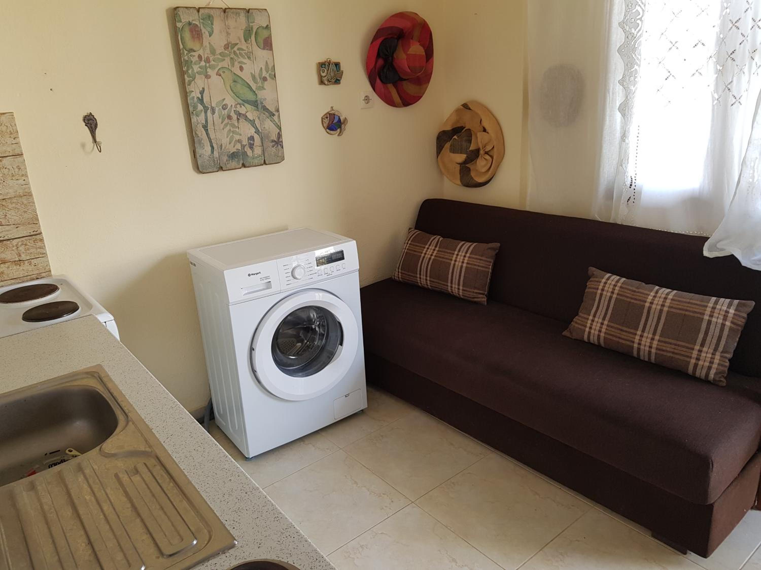Theodora's Apartment in Palm Trees Garden