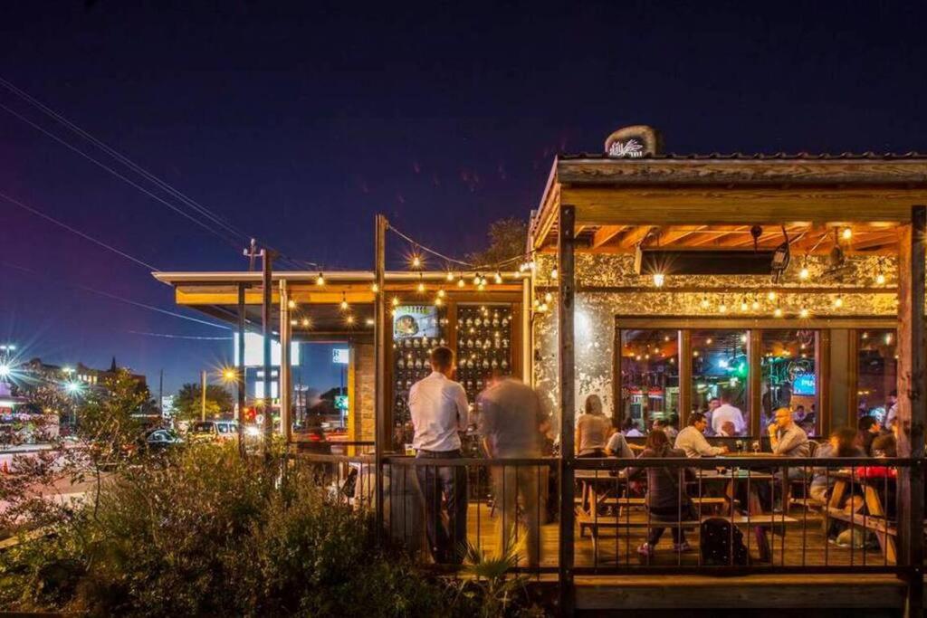 The Urban Escape - EaDo HTX view 3