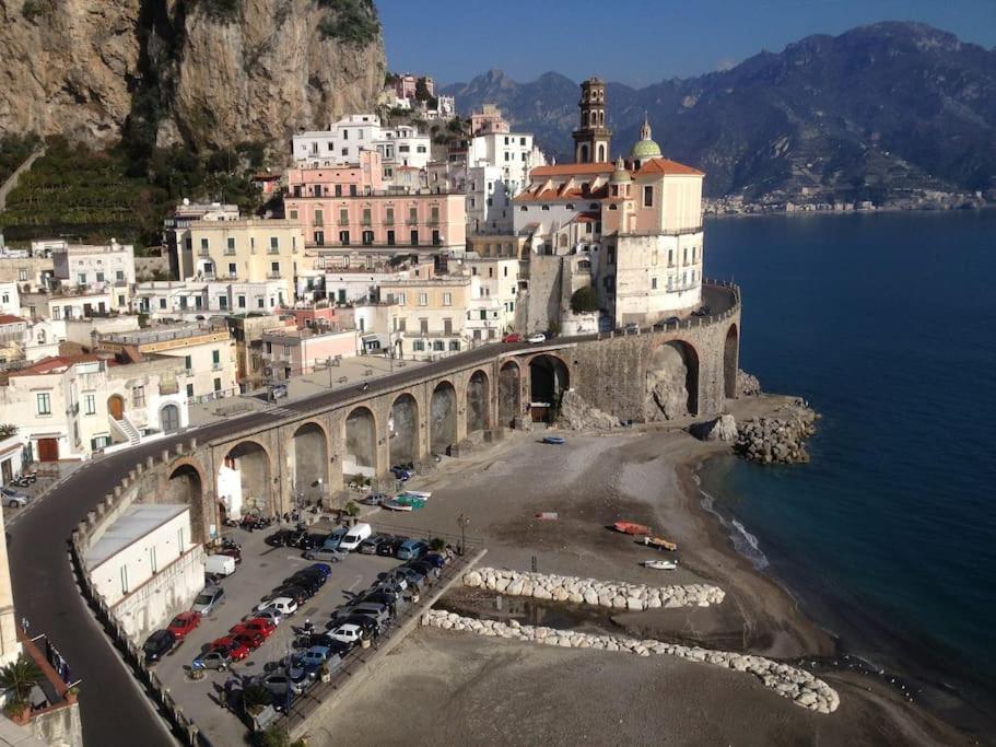 Appartamento sea view ,(Amalfi Antica appartamenti)