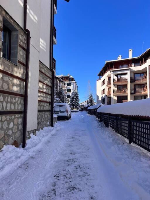 Cozy 1 bedroom apartment next to the gondola