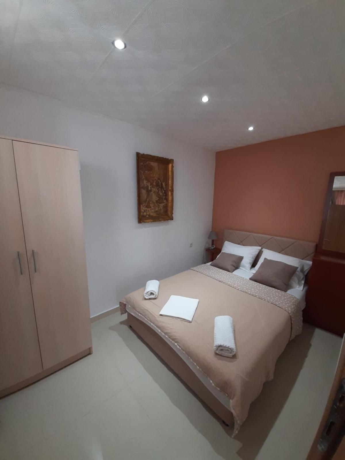 Becic Apartments