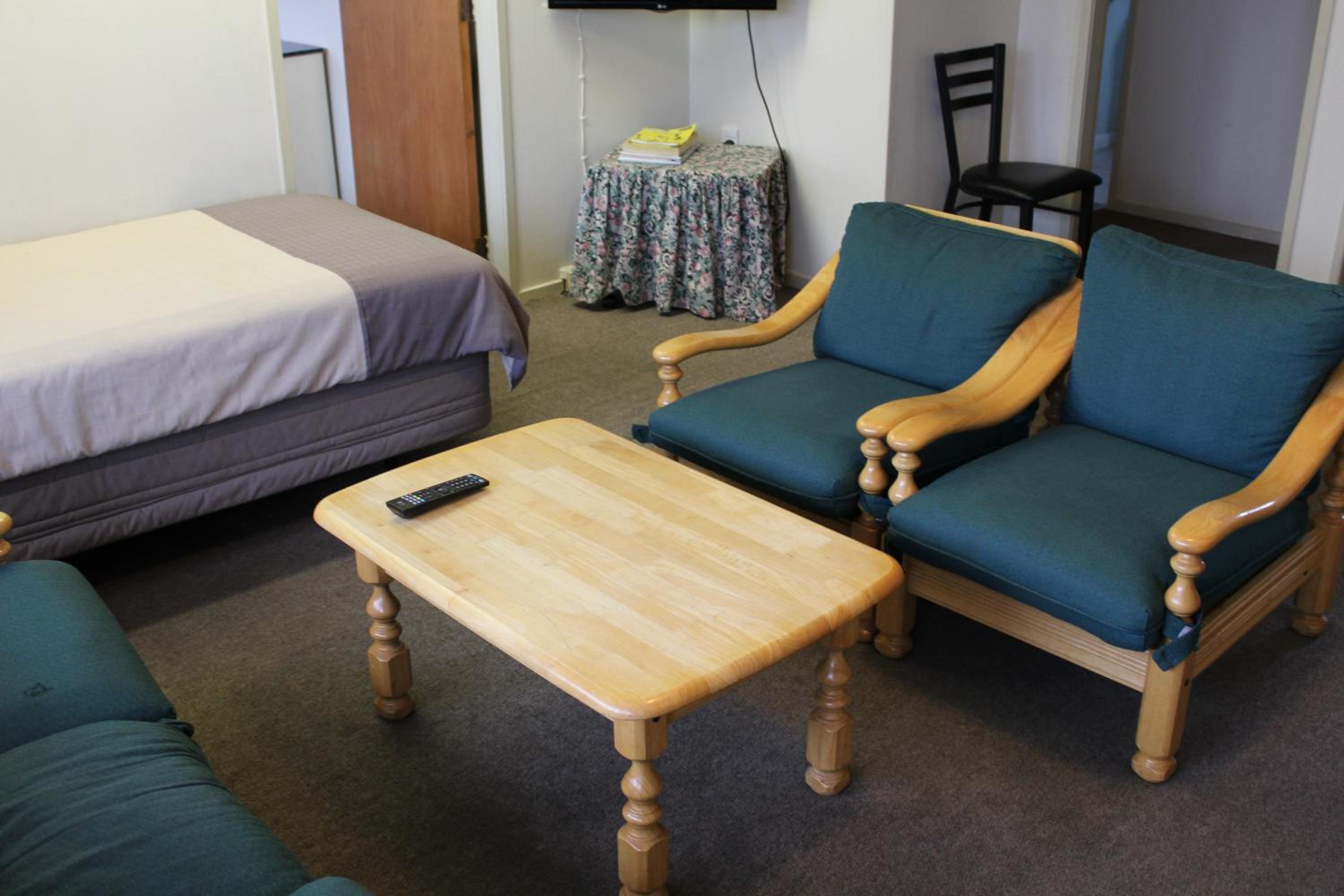 Manhattan Motel