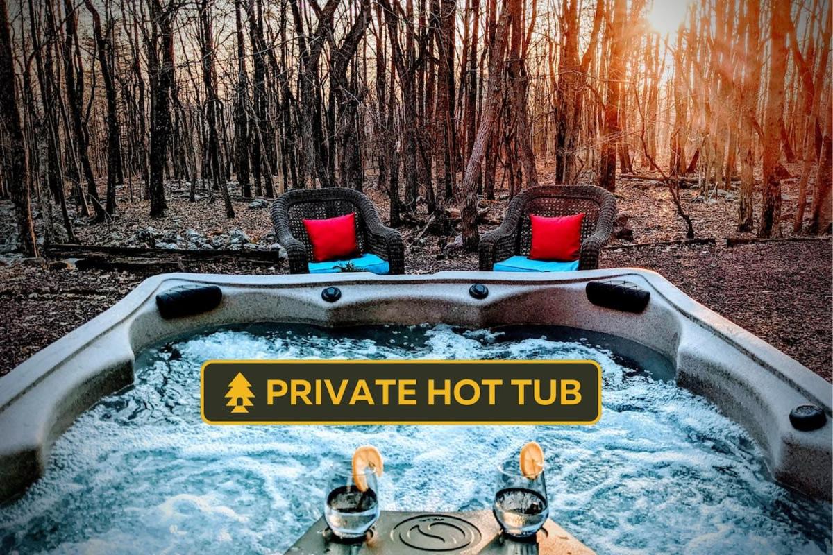 Chestnut Tree Lodge - Modern Wooded Escape view 4