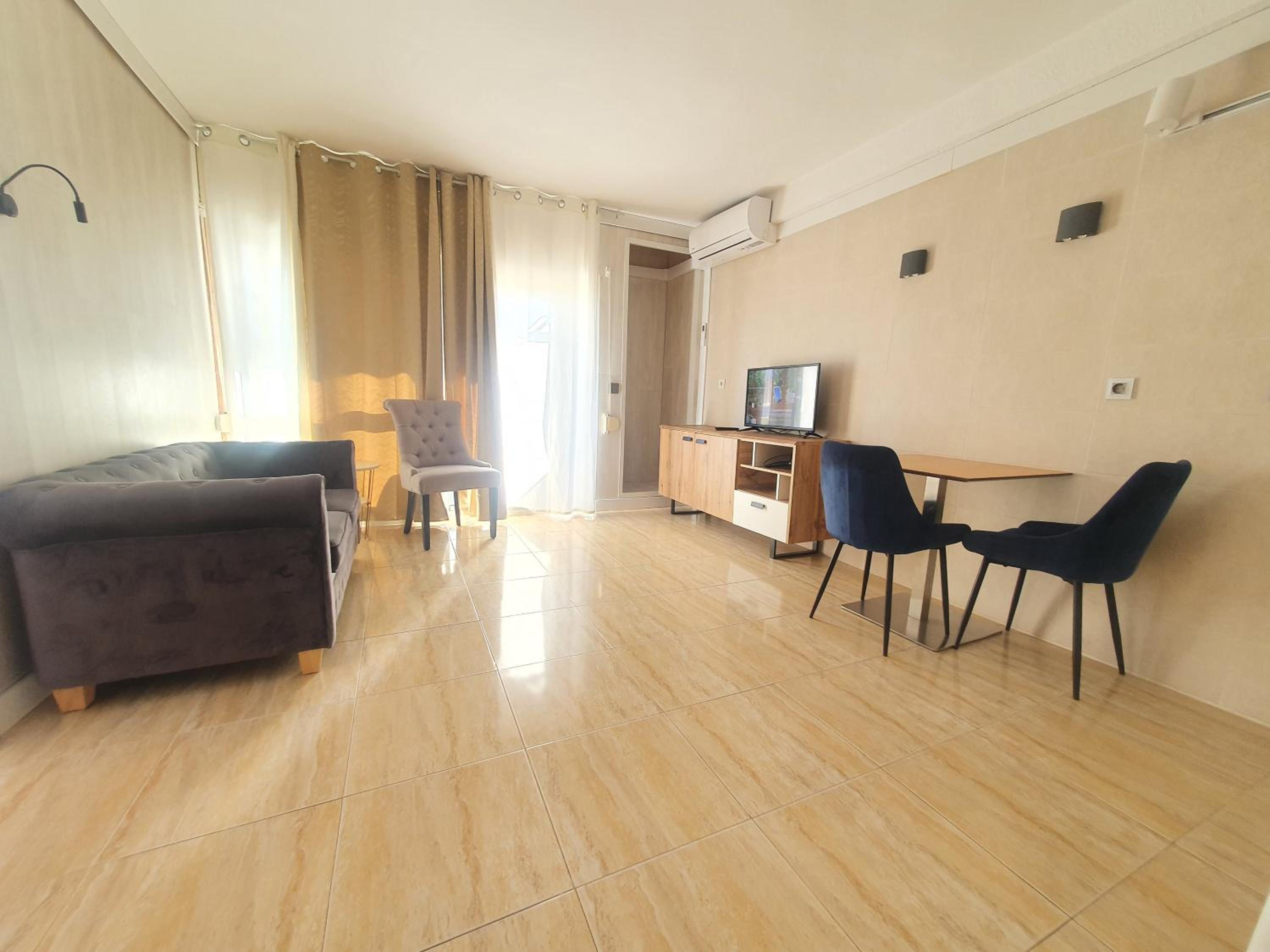 Salou apartamento ,centro,playa