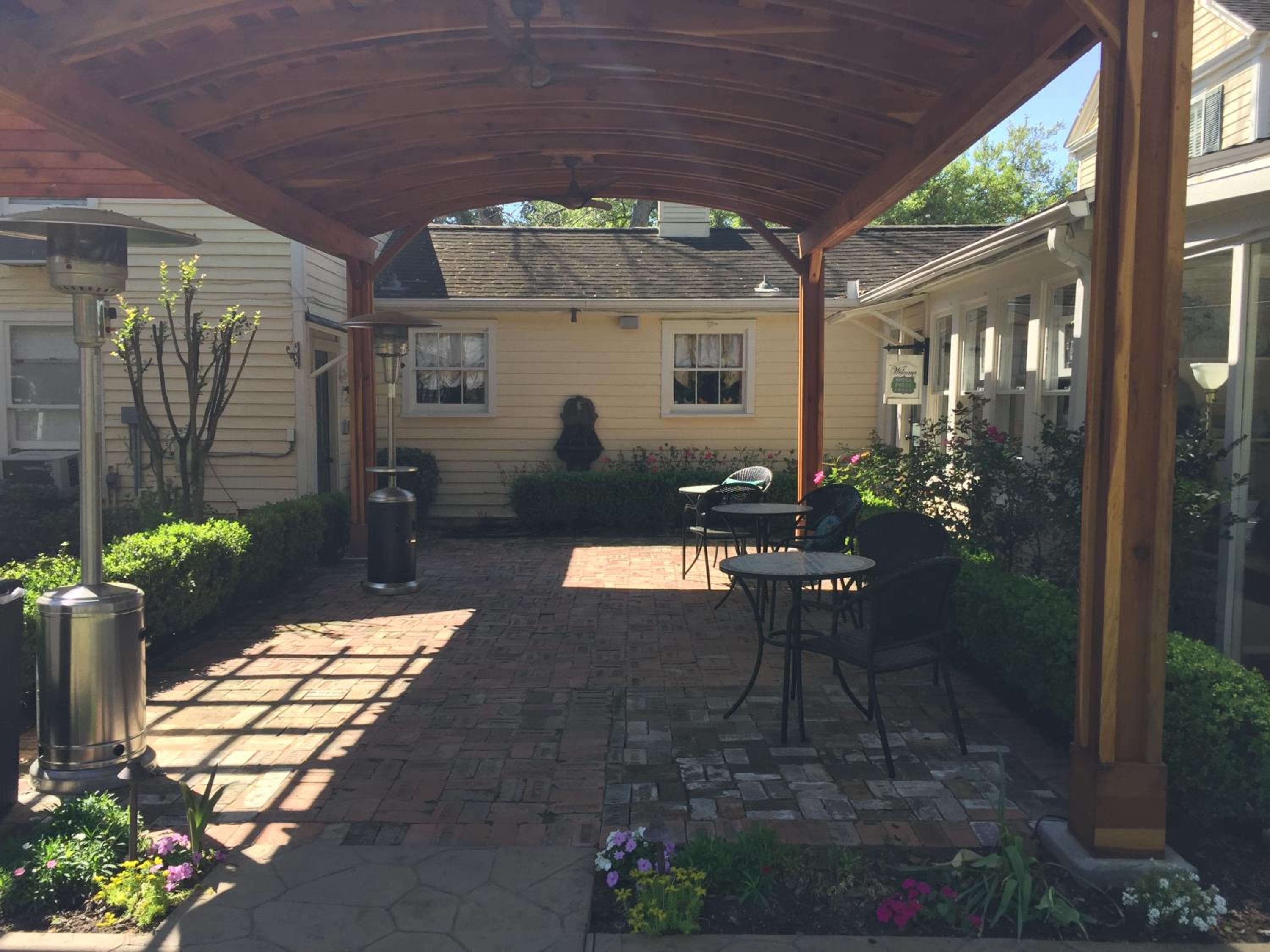 Hodge Podge Lodge