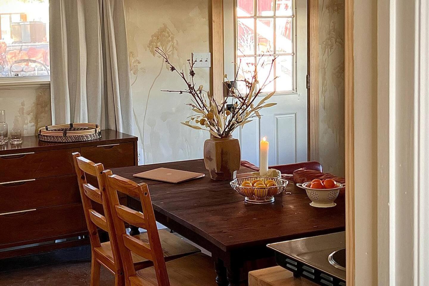Dragonfly Cottage Pine-Shaded Escape Near Sedona