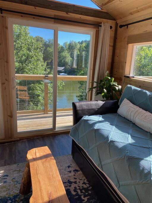 Lake of Egypt Nature's Way Getaway Lakefront Home - Property Image 44