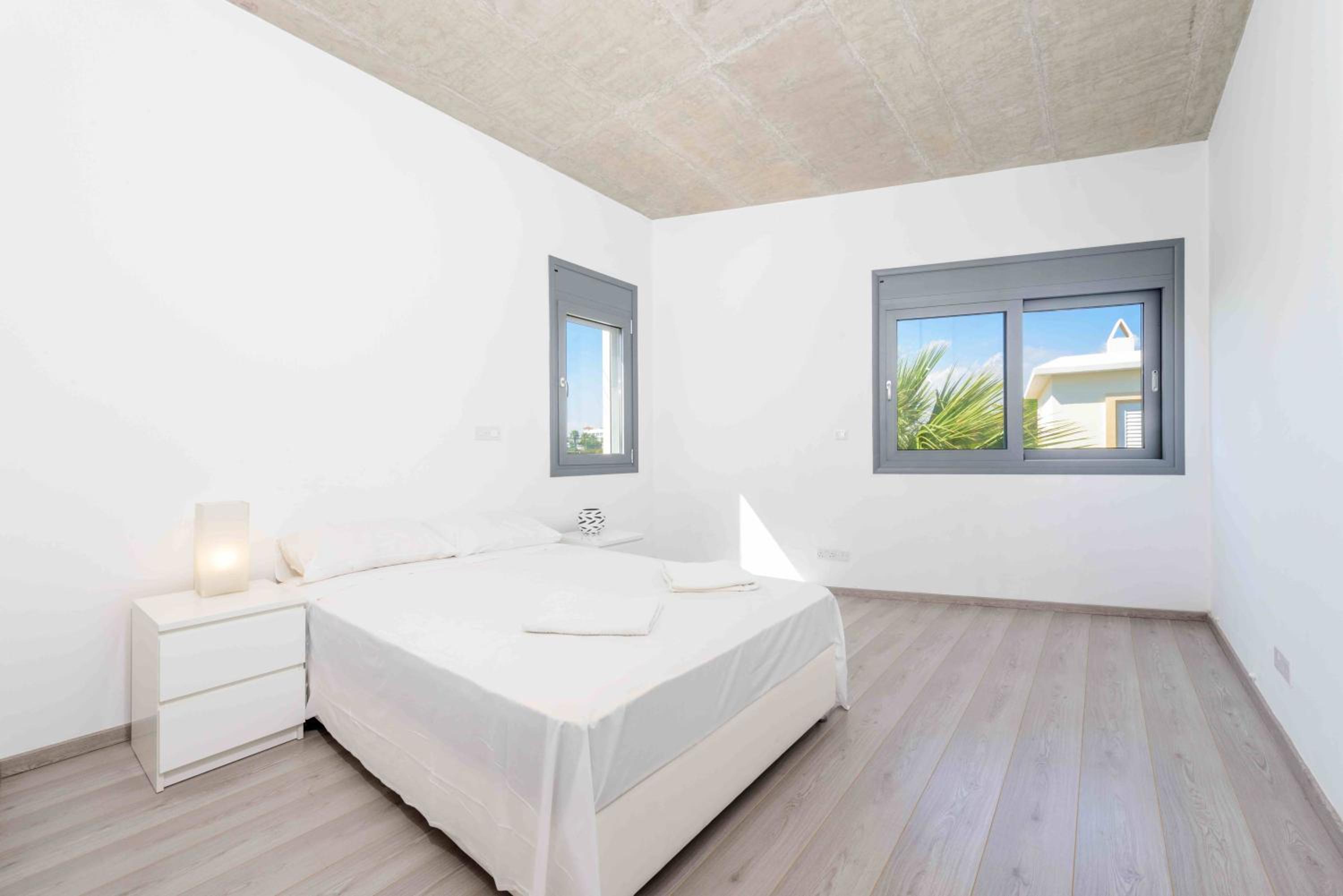 Luxury villa by the sea with heated pool