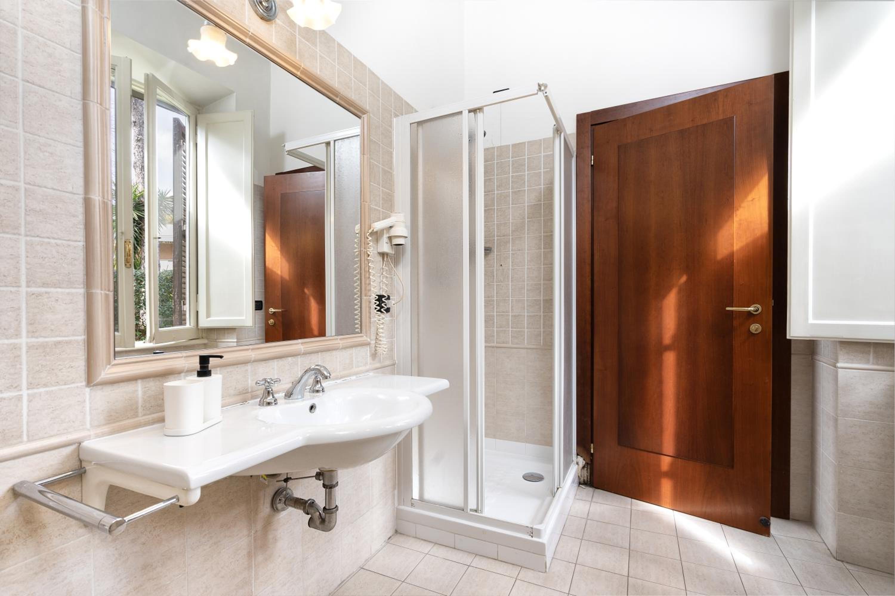Comfort Rooms Villa Gaia Tor Vergata