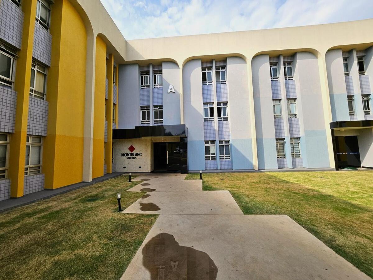 D 20 · Mont Blanc Apartamento Sudoeste QMSW 05