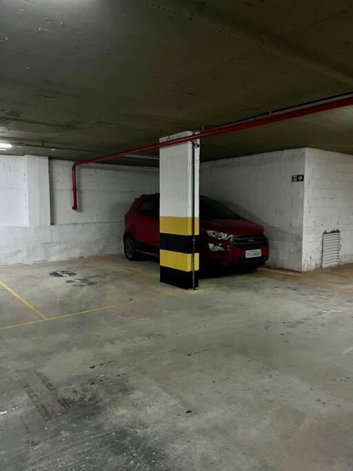 Apartamento 1 quarto, com garagem no centro próximo Hospital de Caridade
