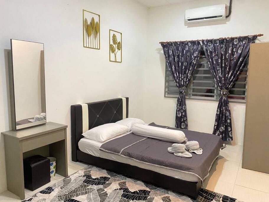 Uzma Homestay Kuala Sg Baru, Melaka photo 4