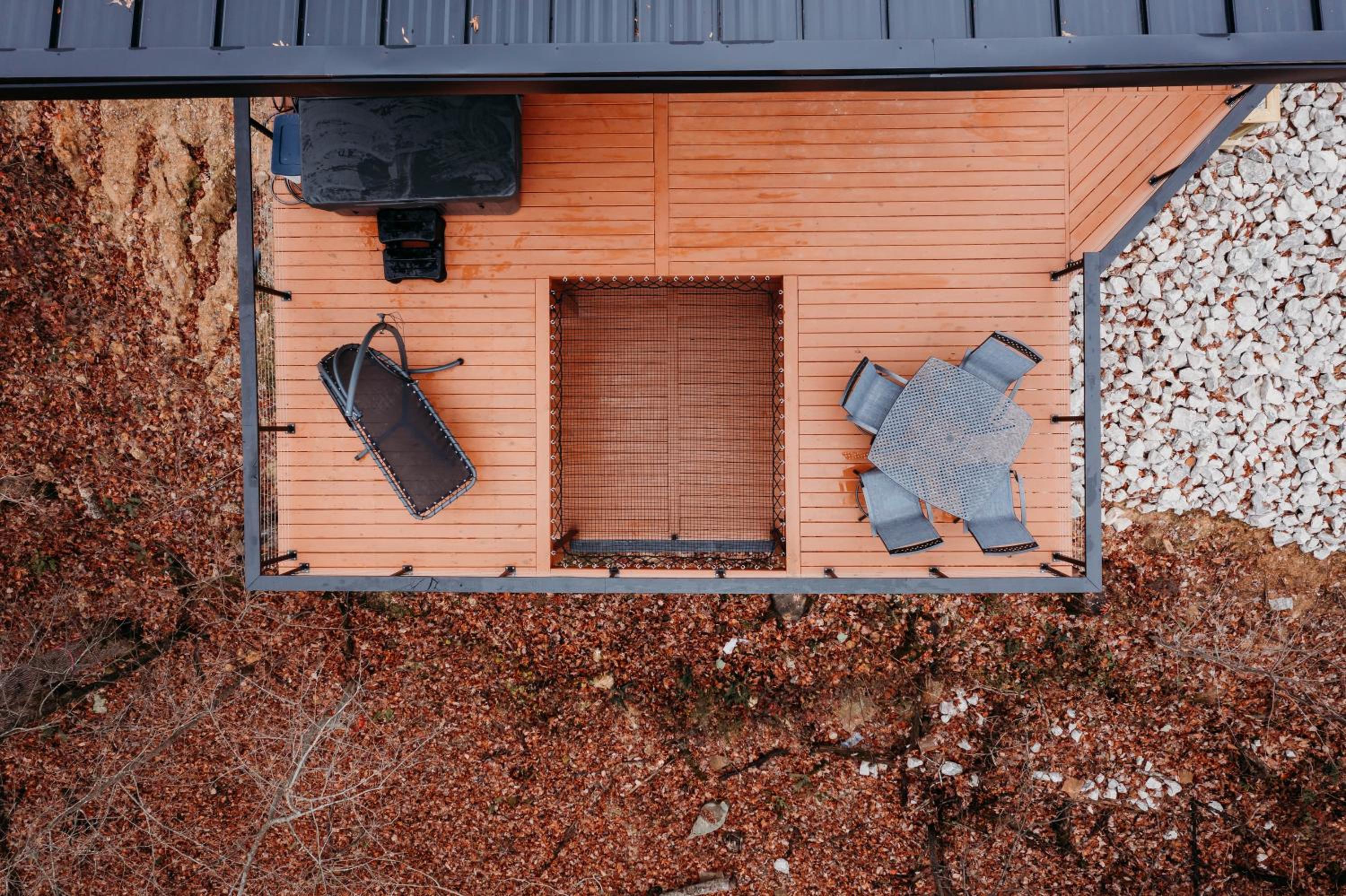 Luxury Cliffside Hammock House