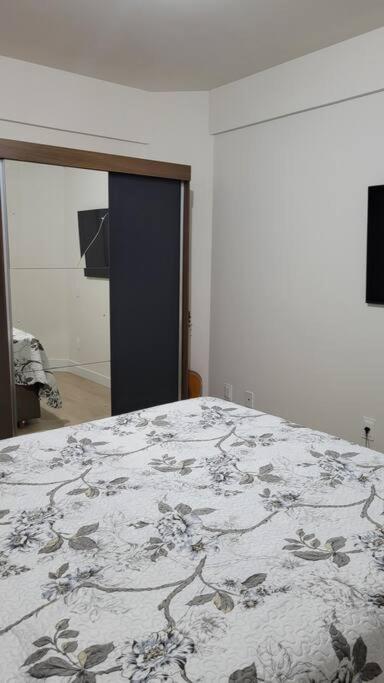 Lindo apartamento centro de Floripa