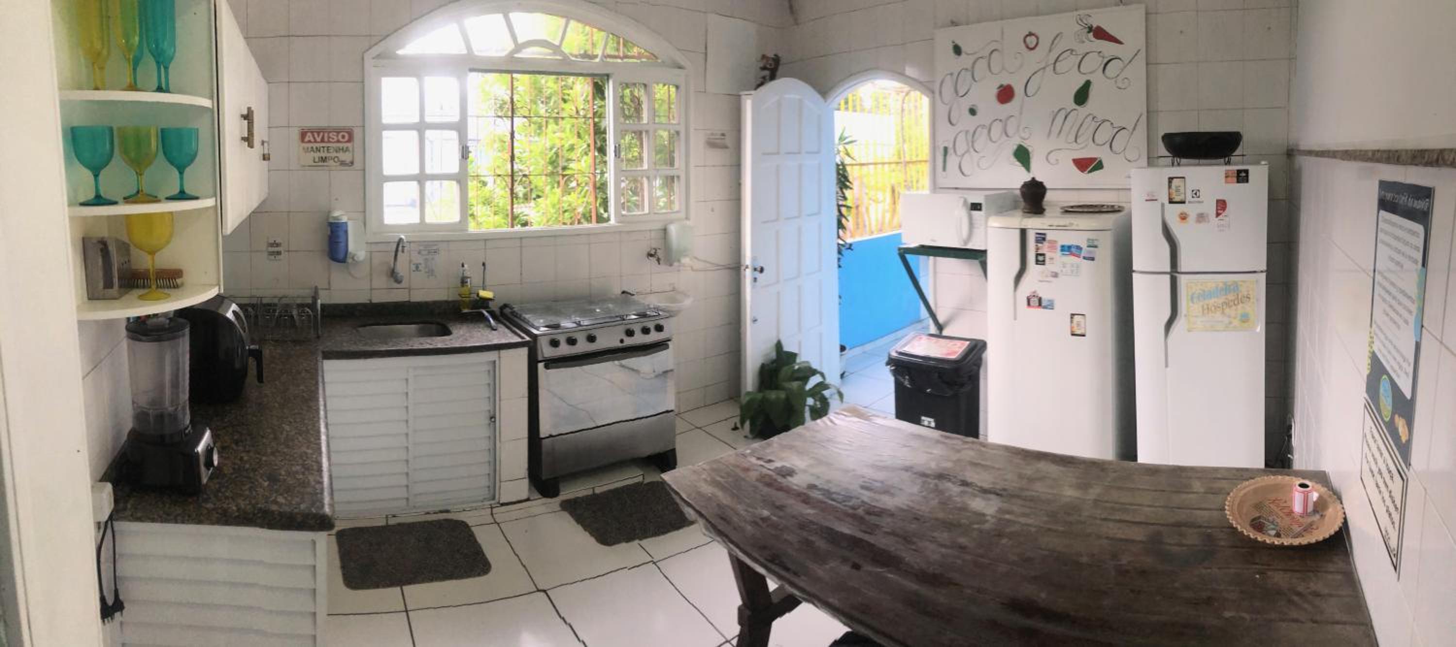 Onça da Praia Hostel