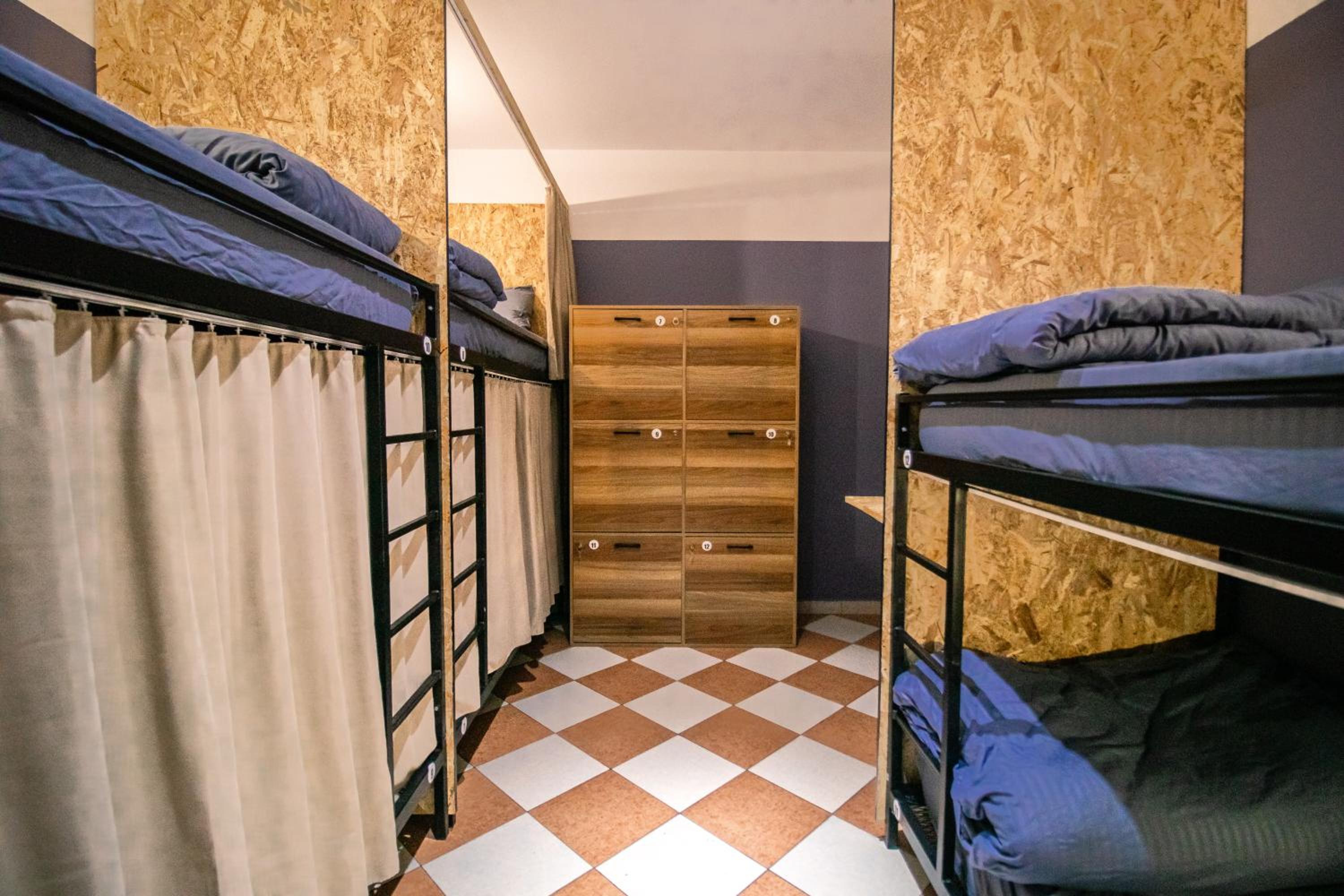 Shkodra Hostel & Day Tours