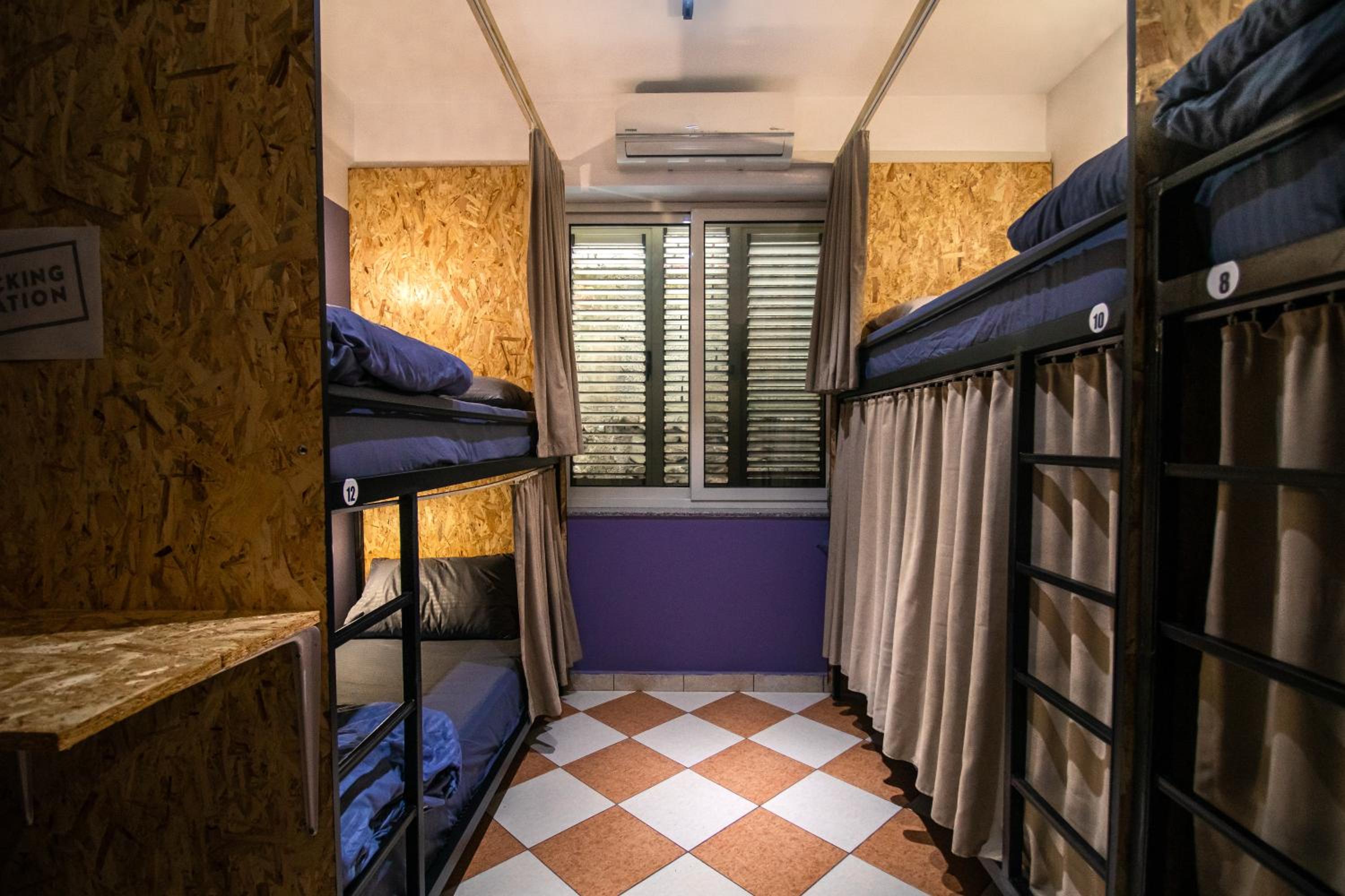 Shkodra Hostel & Day Tours