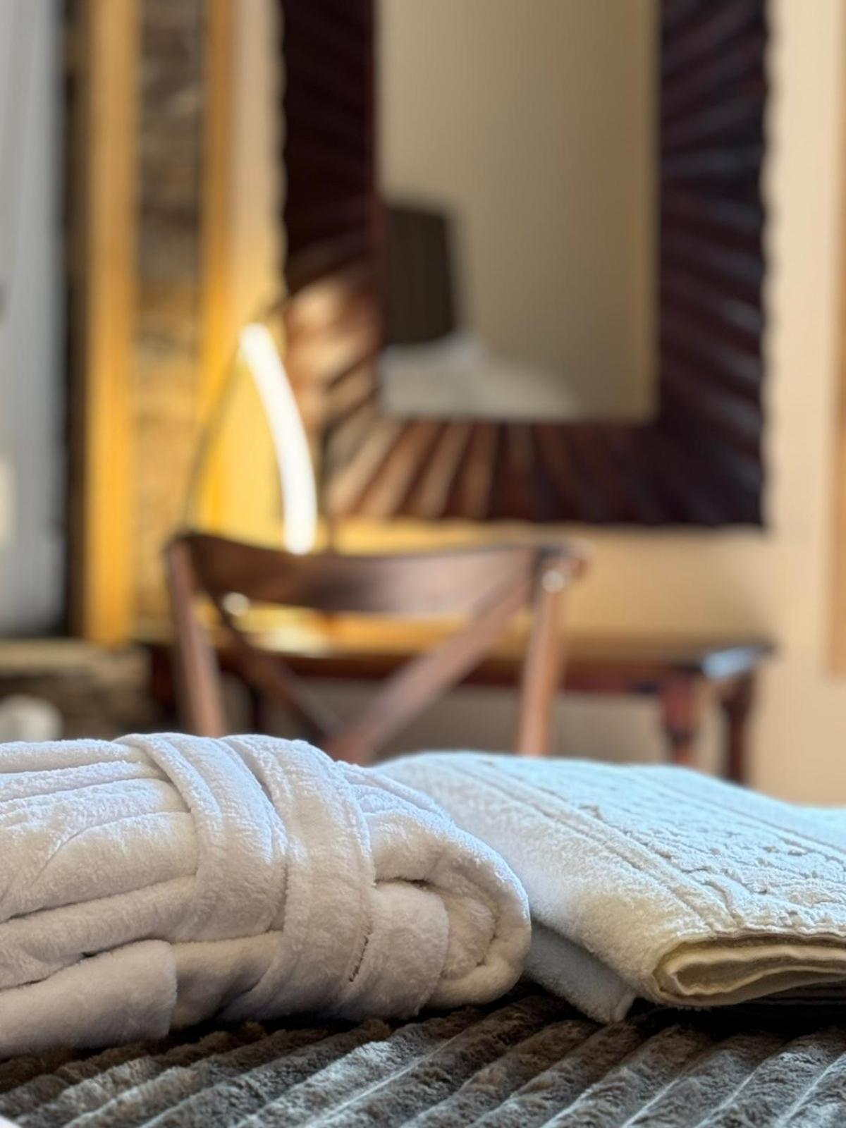 Villa Boyana City & Relax with Hot Jacuzzi and Sauna by BookVillaBG