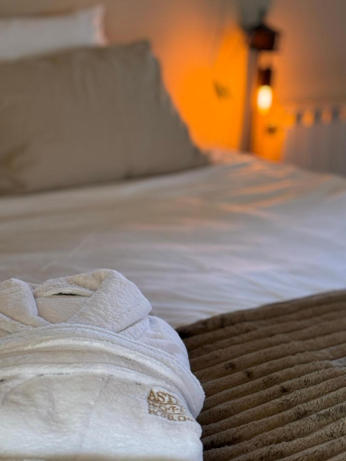 Villa Boyana City & Relax with Hot Jacuzzi and Sauna by BookVillaBG