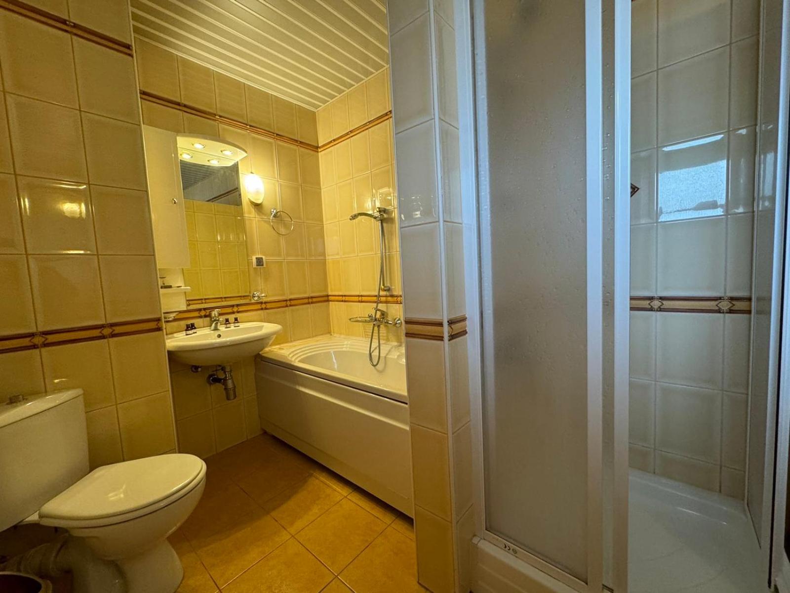 Villa Boyana City & Relax with Hot Jacuzzi and Sauna by BookVillaBG