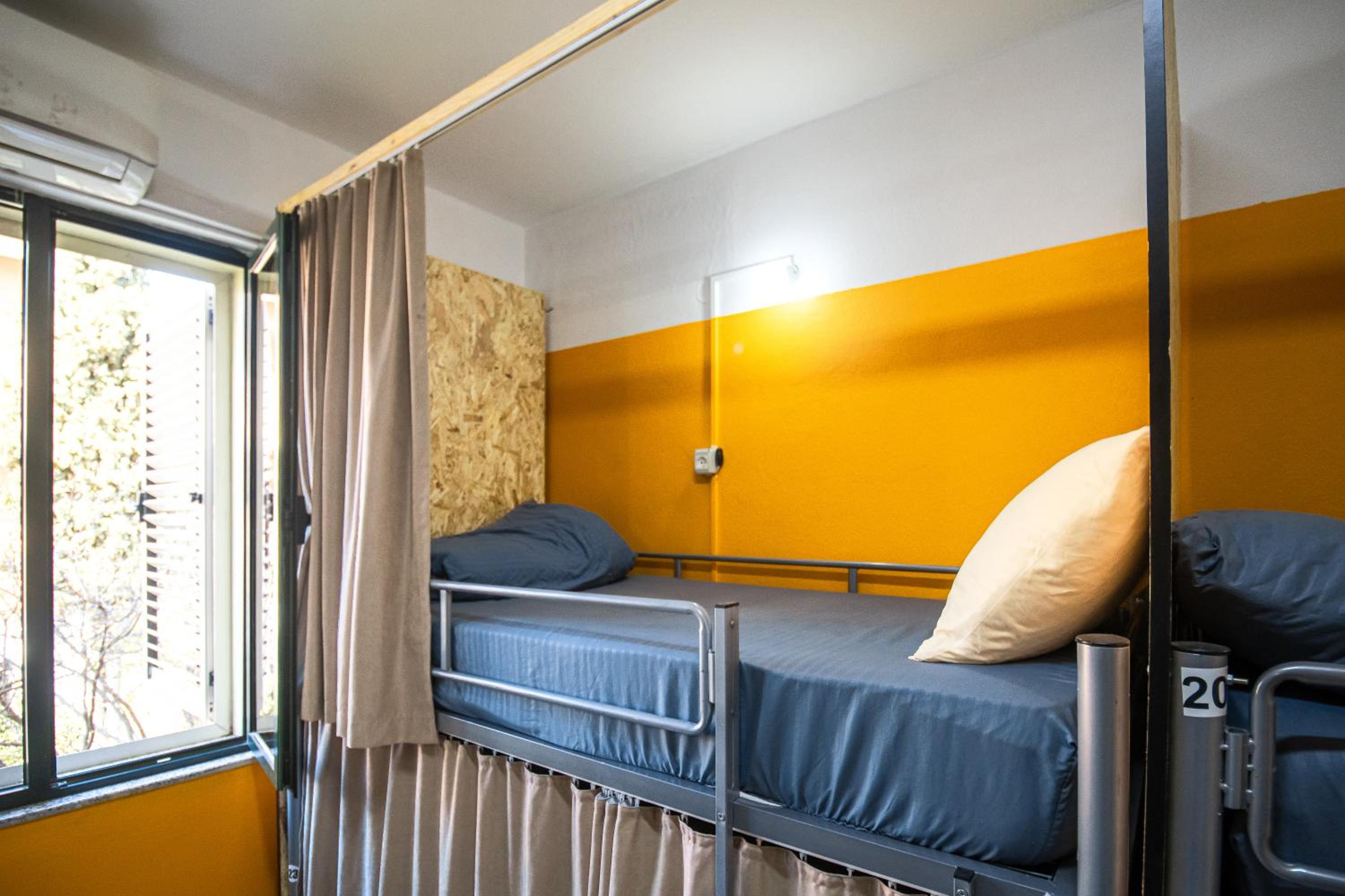 Shkodra Hostel & Day Tours
