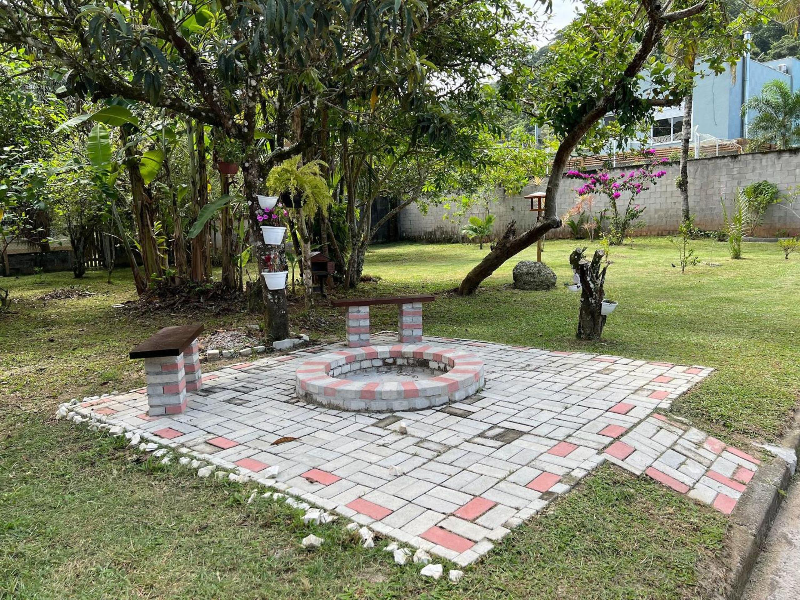 Piscina com Hidro,Ping Pong e sinuca em Cond