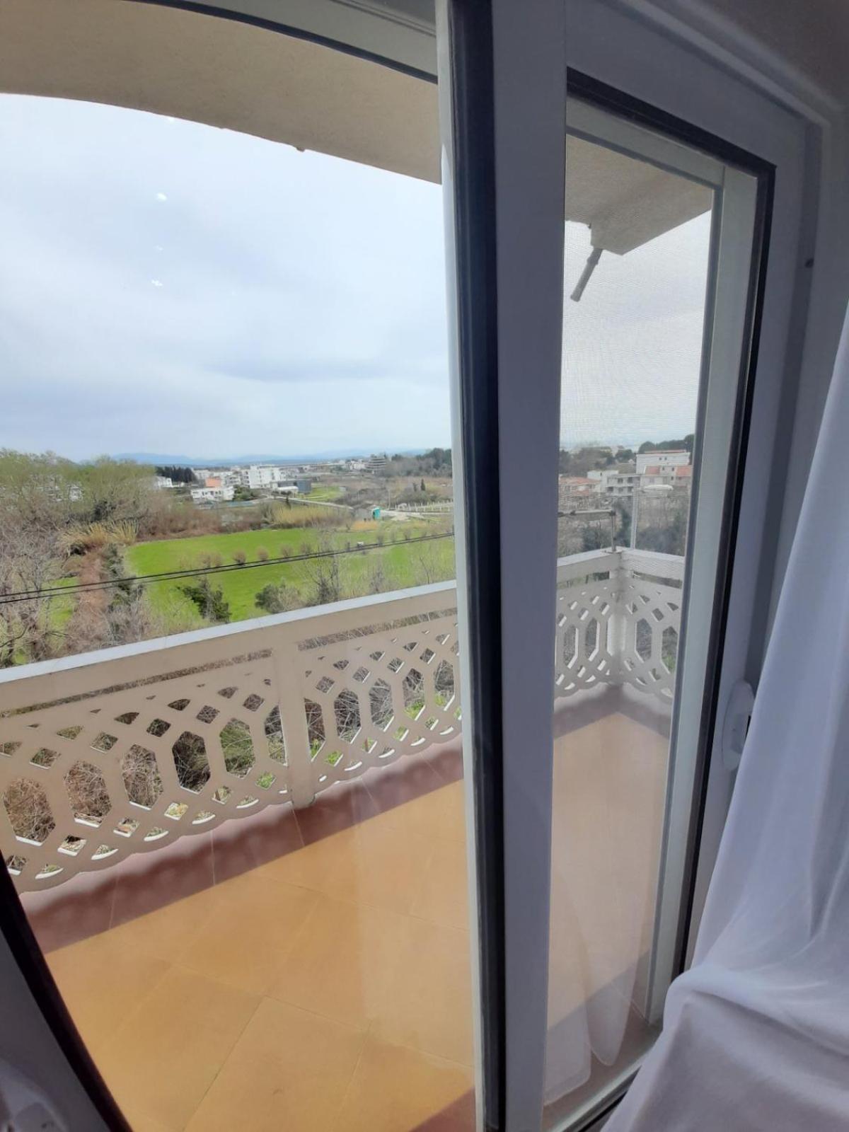 Becic Apartments