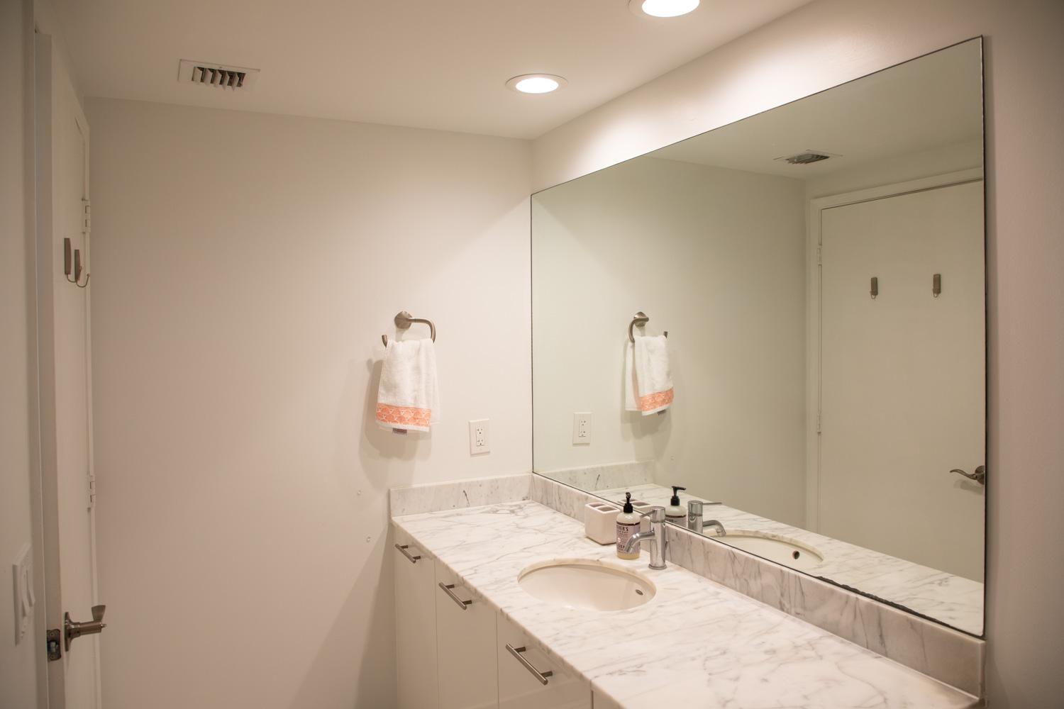 Brickell Oasis - 2bed 2bath Lux building