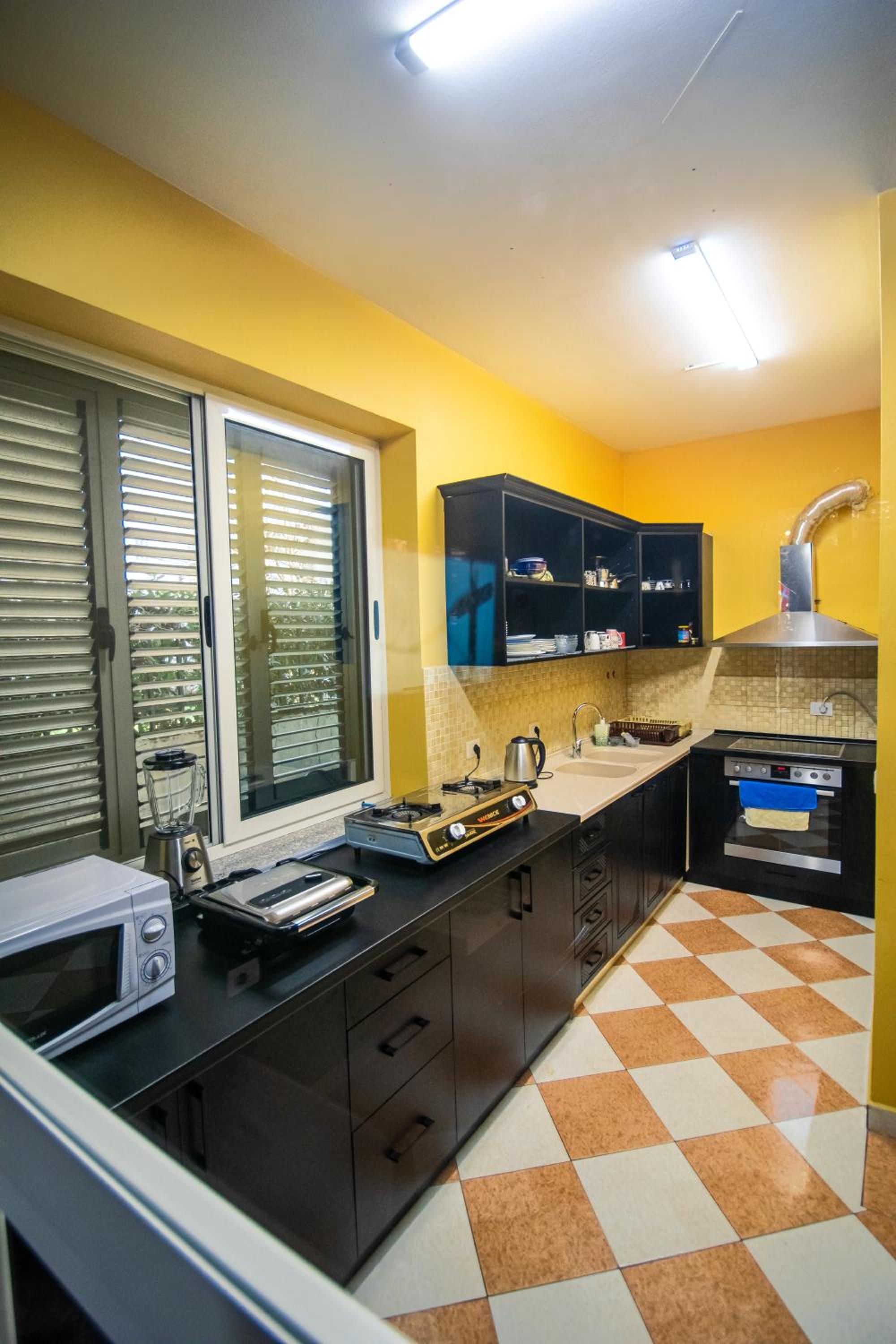 Shkodra Hostel & Day Tours