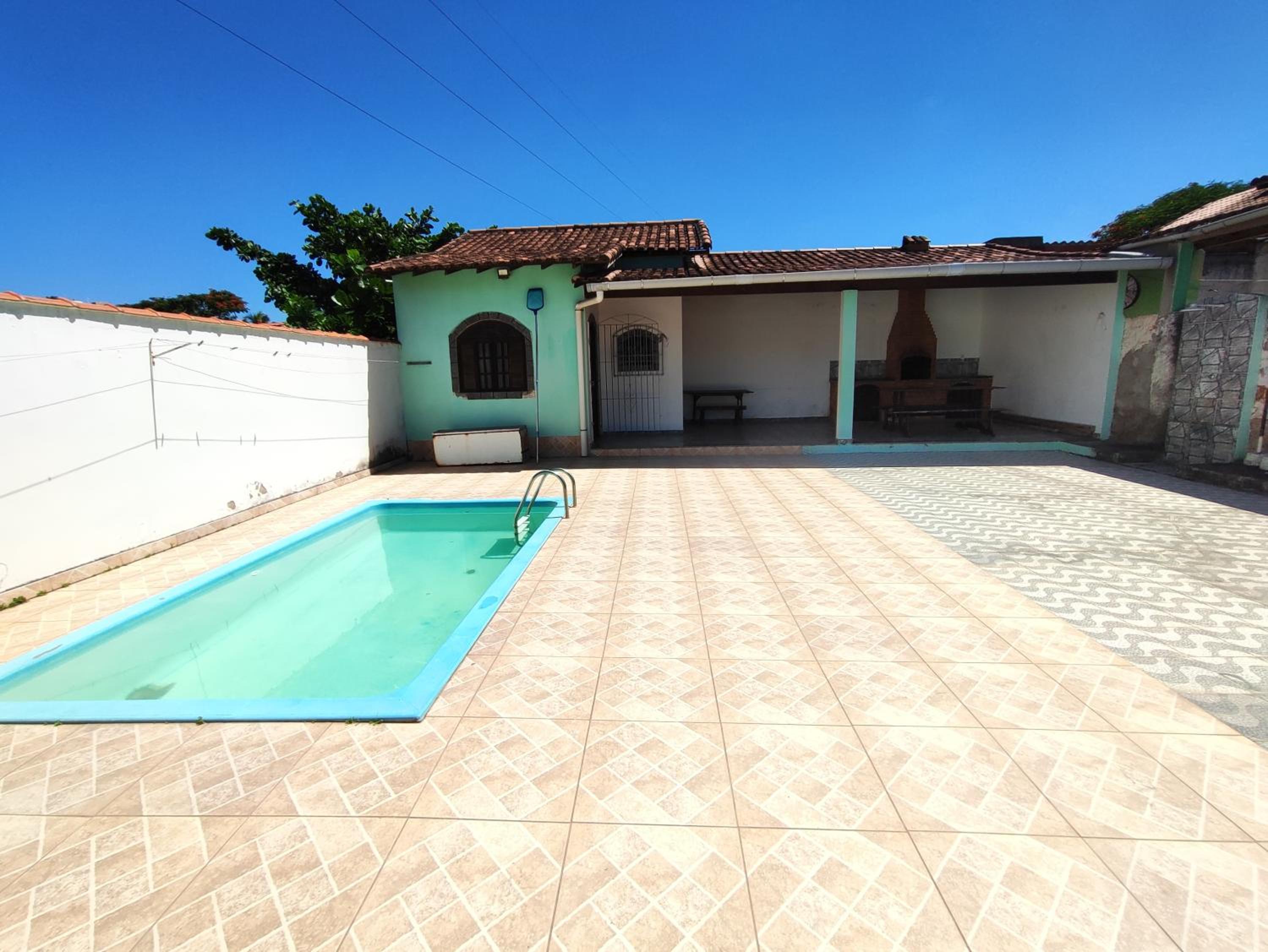 Casa com piscina e churrasqueira Iguaba Grande