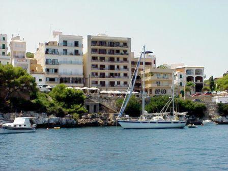 Hostal Can Jordi view 5