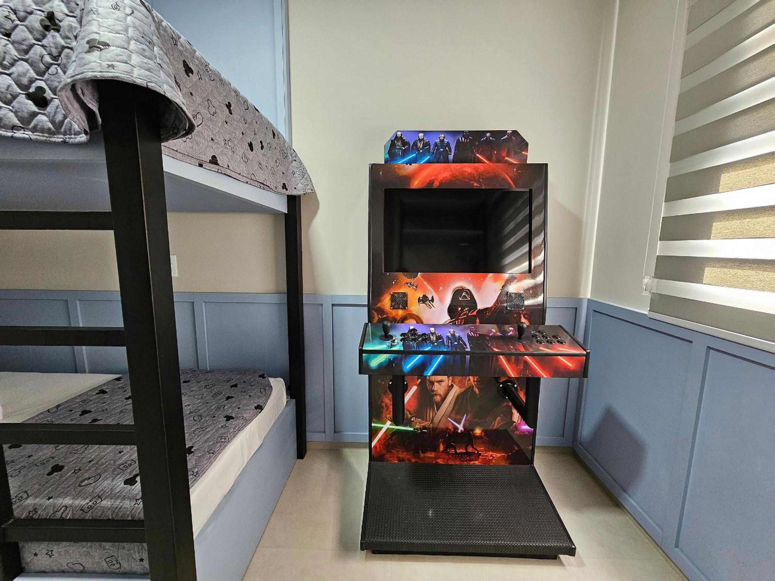 Casa Alto Padrão Novíssima 3 quartos