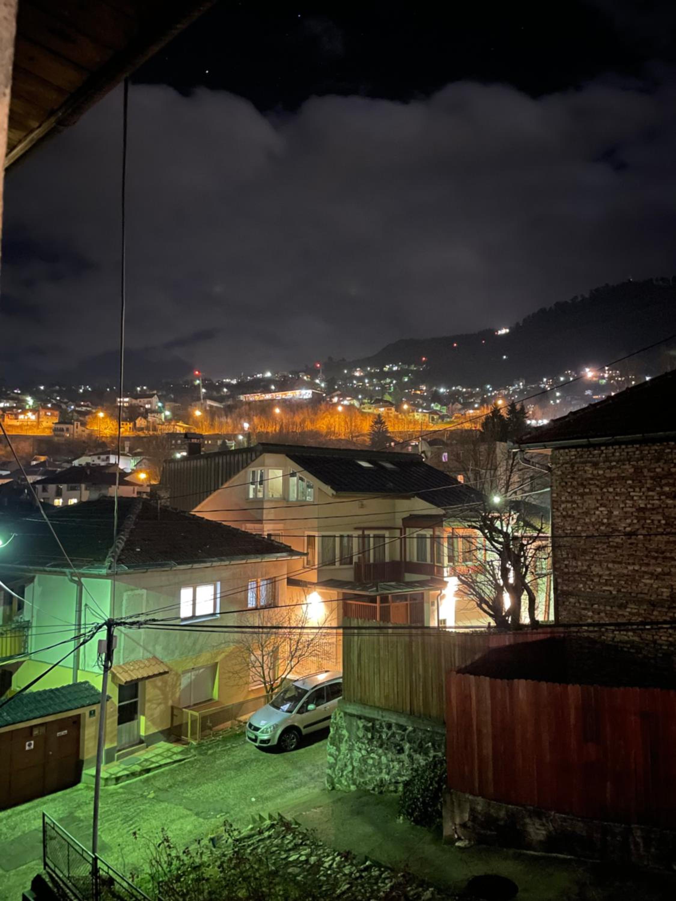 Inaya Apartman Free Parking