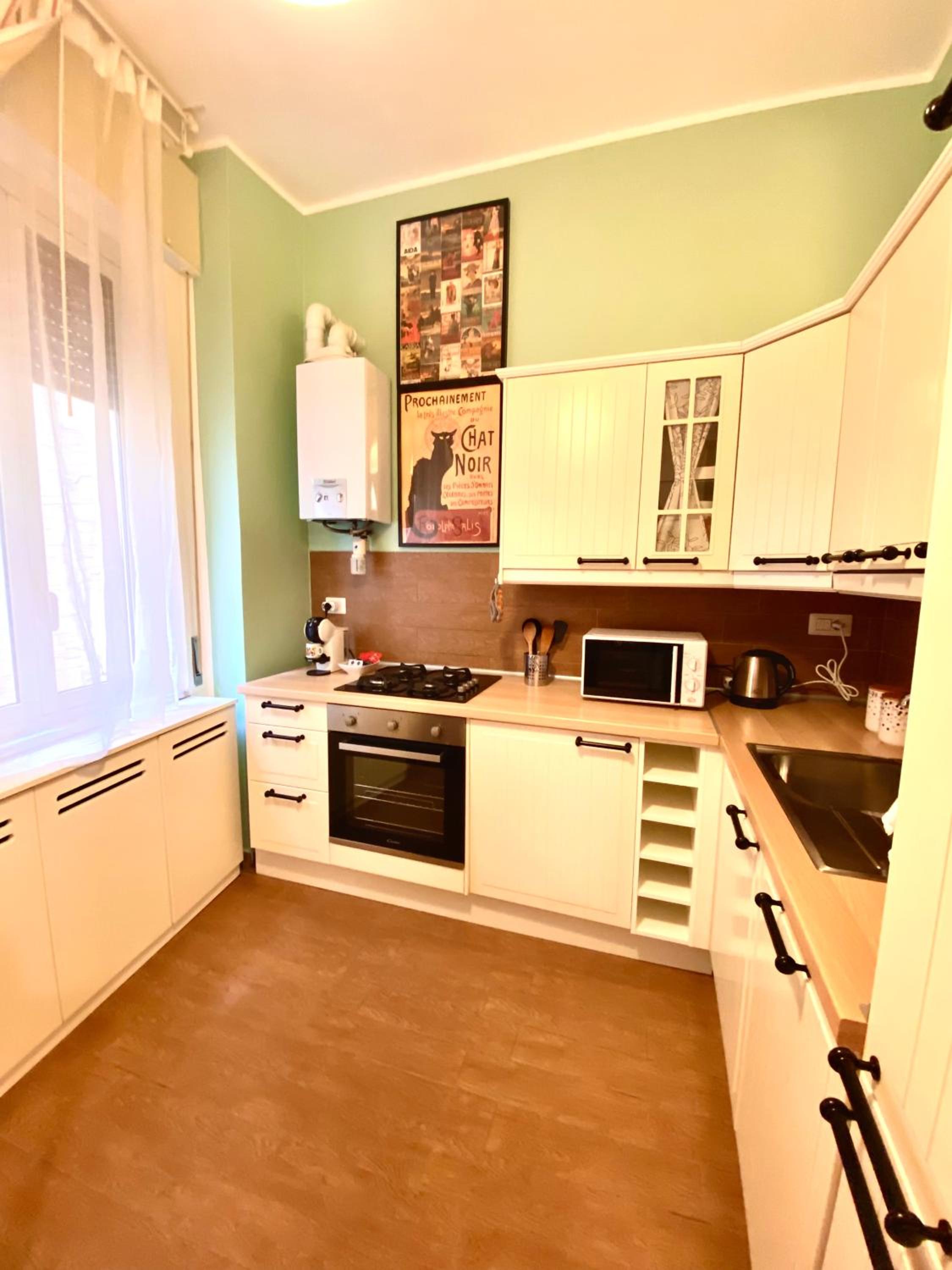 Luxury Apartment by Palazzo Senesi
