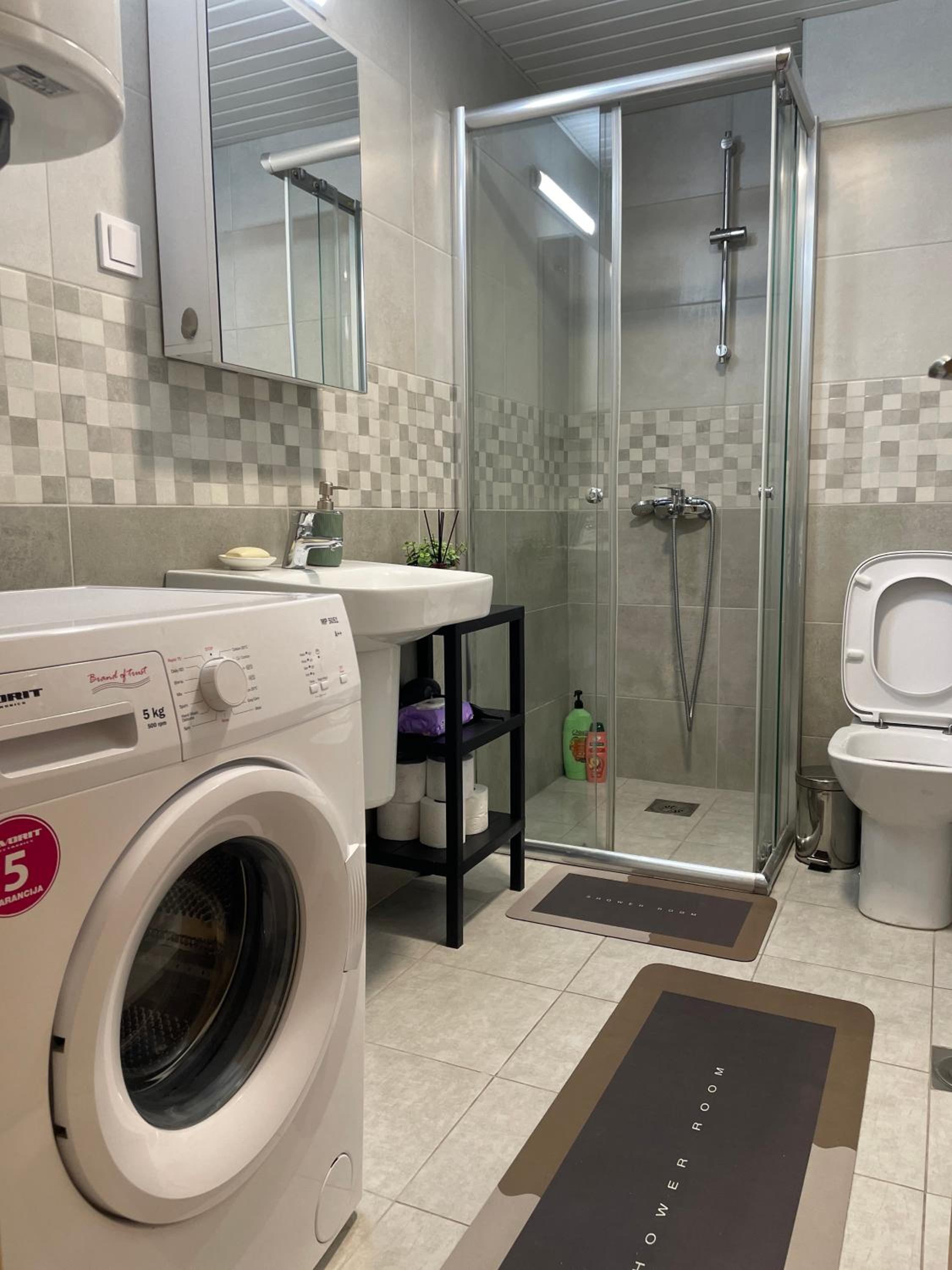 Urban Side Apartments