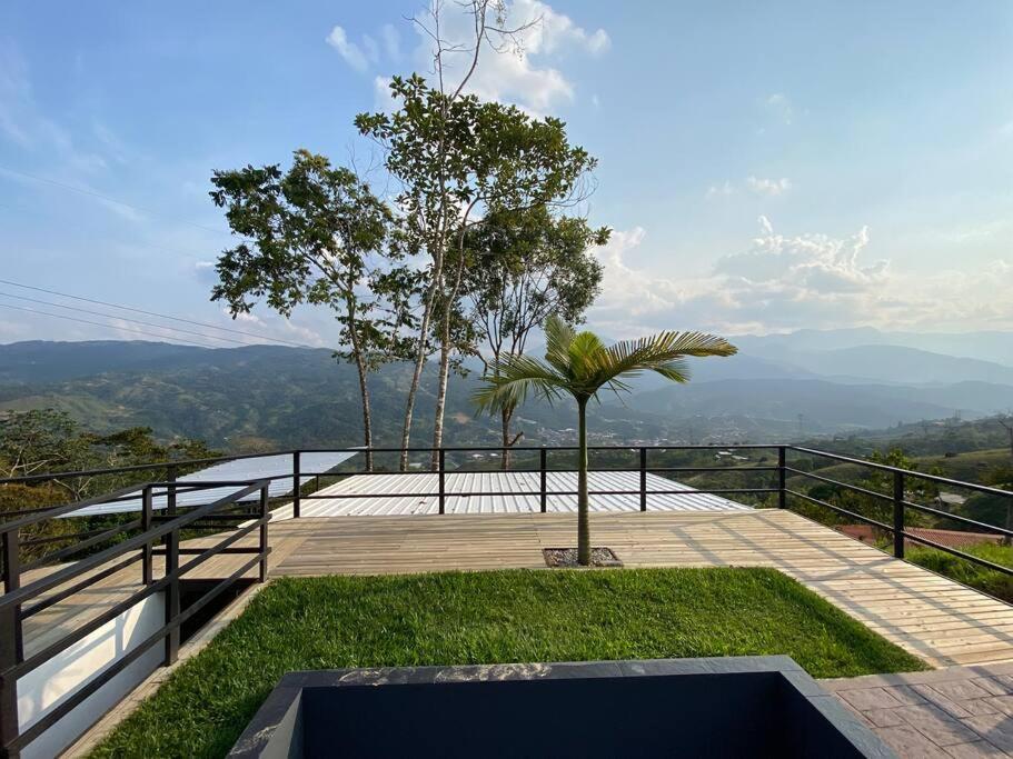 Finca de lujo con piscina wifi vista a la montaña