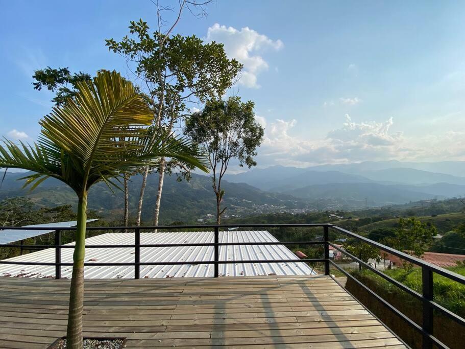 Finca de lujo con piscina wifi vista a la montaña
