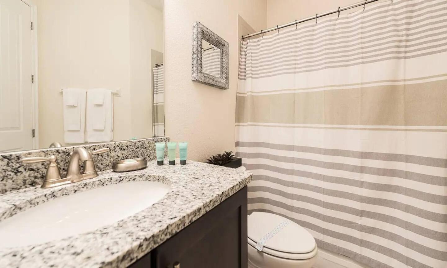 A Luxurious Escape 11Bd Home in Orlando ER251