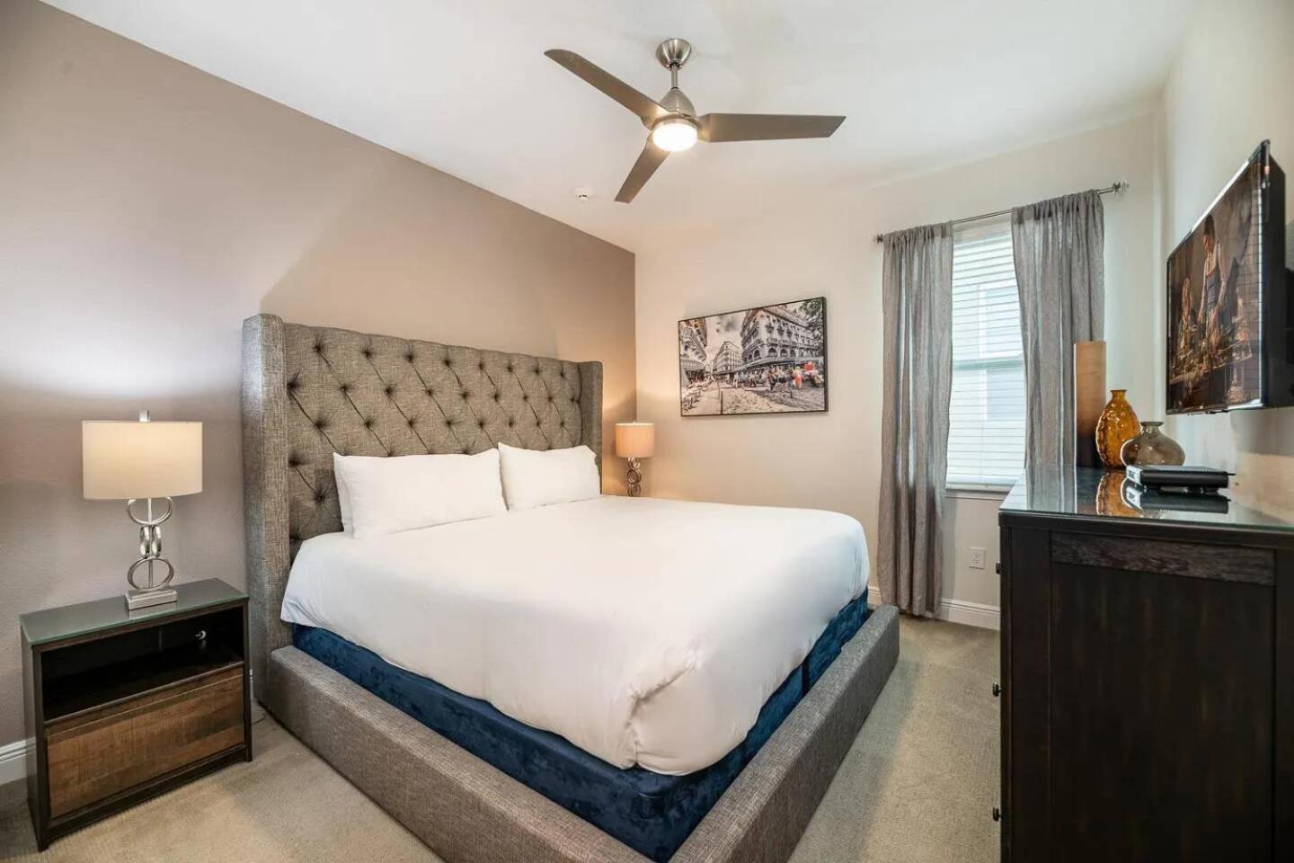 A Luxurious Escape 11Bd Home in Orlando ER251